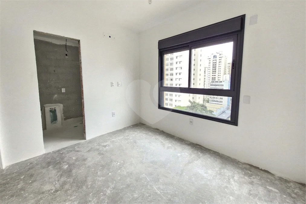 Apartamento à venda com 3 suítes em Brooklin, São Paulo, SP