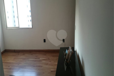 Apartamento 02 dormitórios à venda na Vila Mariana.