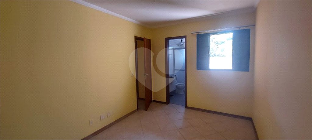 Apartamento no Condomínio Joan Miro .