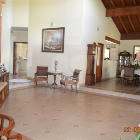 Linda casa para venda em Indaiatuba/SP com pomar.