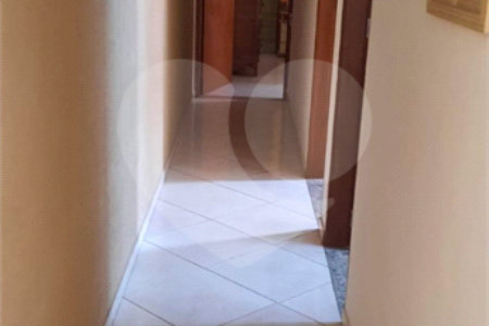 Casa térrea no São Carlos 8 .