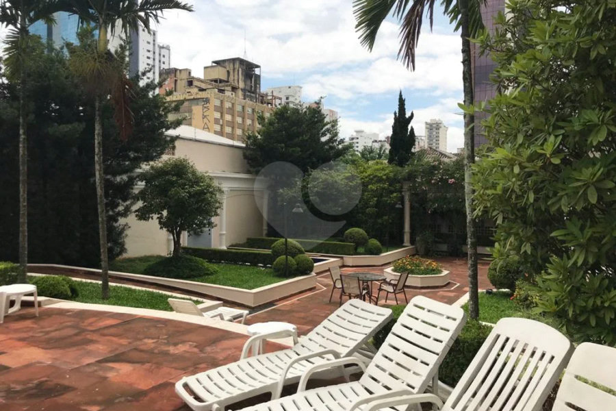 Apartamento à venda com 1 suíte em Campo Belo, São Paulo, SP