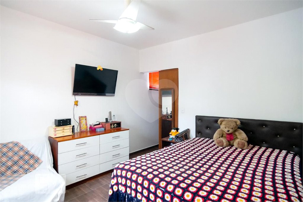 Casa à venda com 3 quartos, sendo 2 suítes, em Jardim Prudência, São Paulo, SP