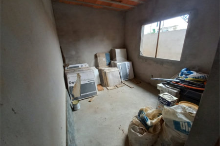Casa Térrea no Condomínio Village Damha III.