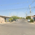 Casa com edícula no Abdelnur.