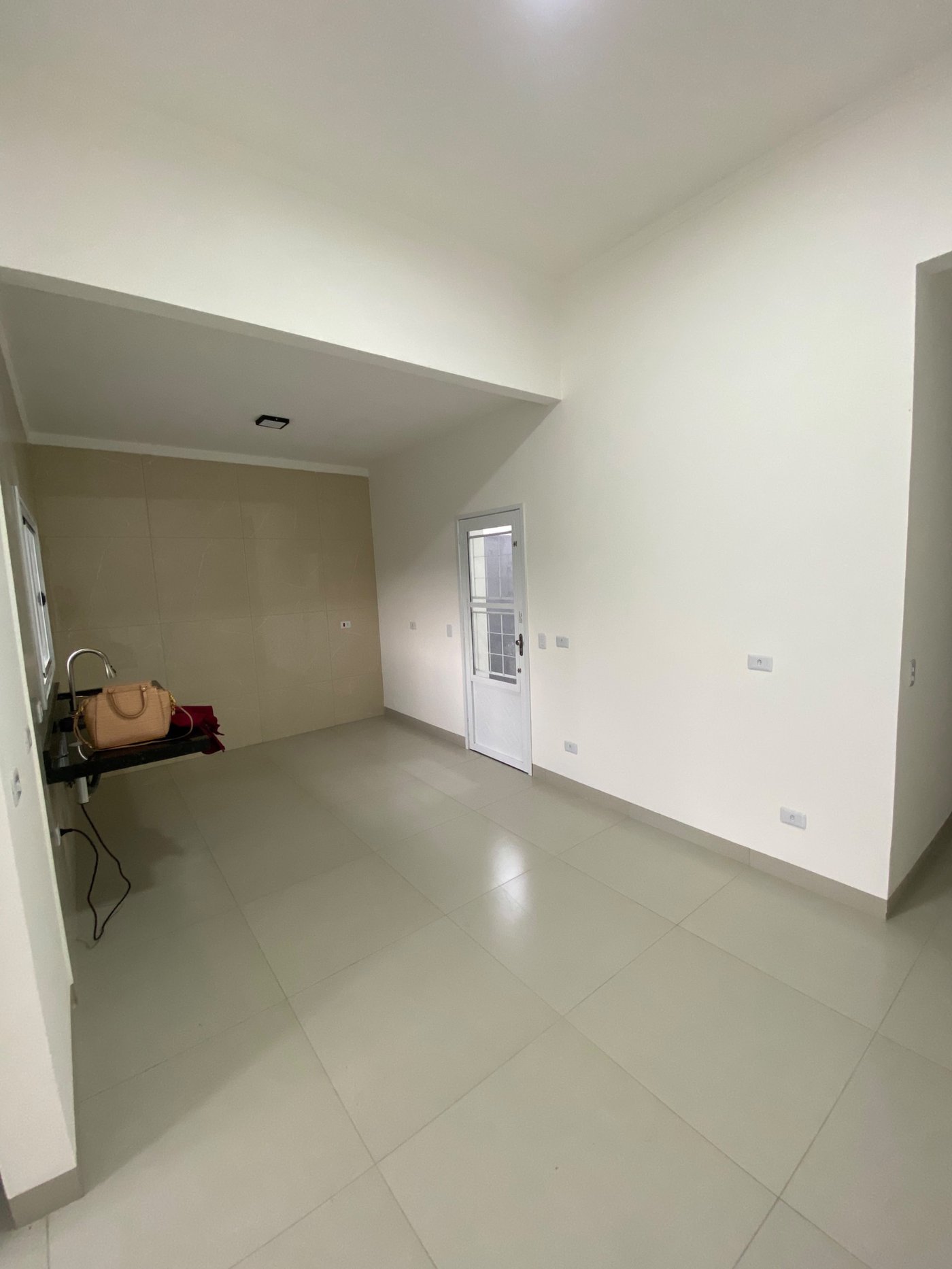Casa à venda com 2 quartos, sendo 1 suíte, em Santa Helena, Três Lagoas, MS