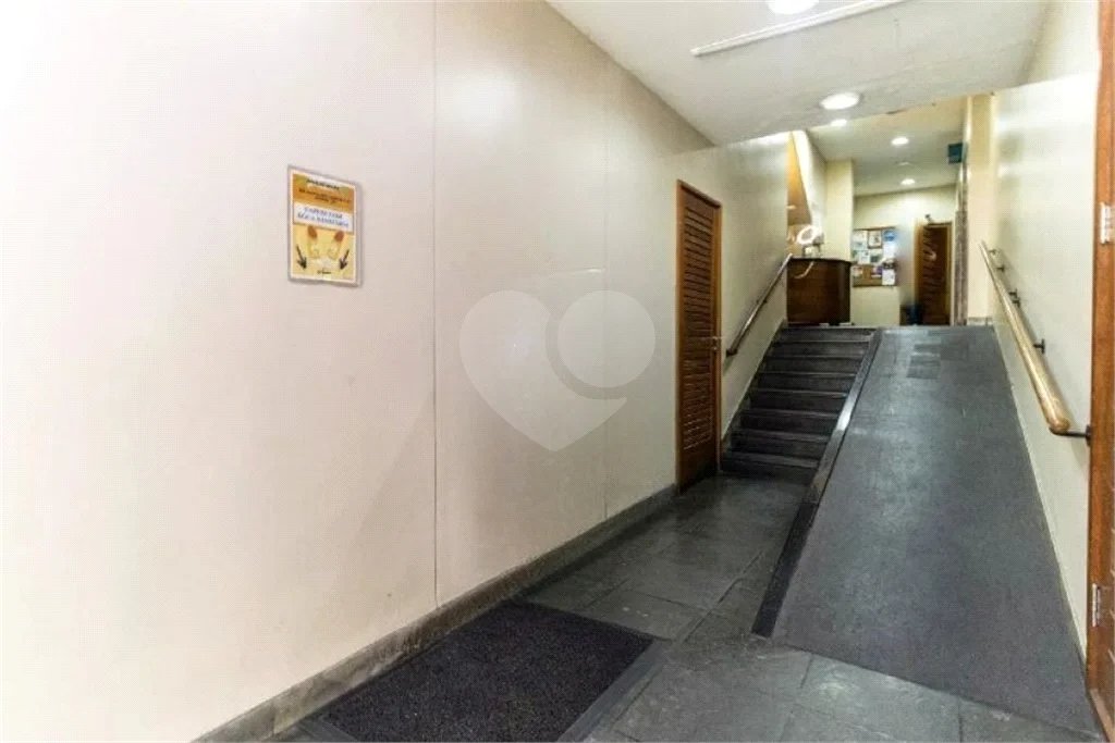 APARTAMENTO COM 1 DORMITORIO 46 METROS/SANTA EFIGENIA ACEITA FINANCIAMENTO