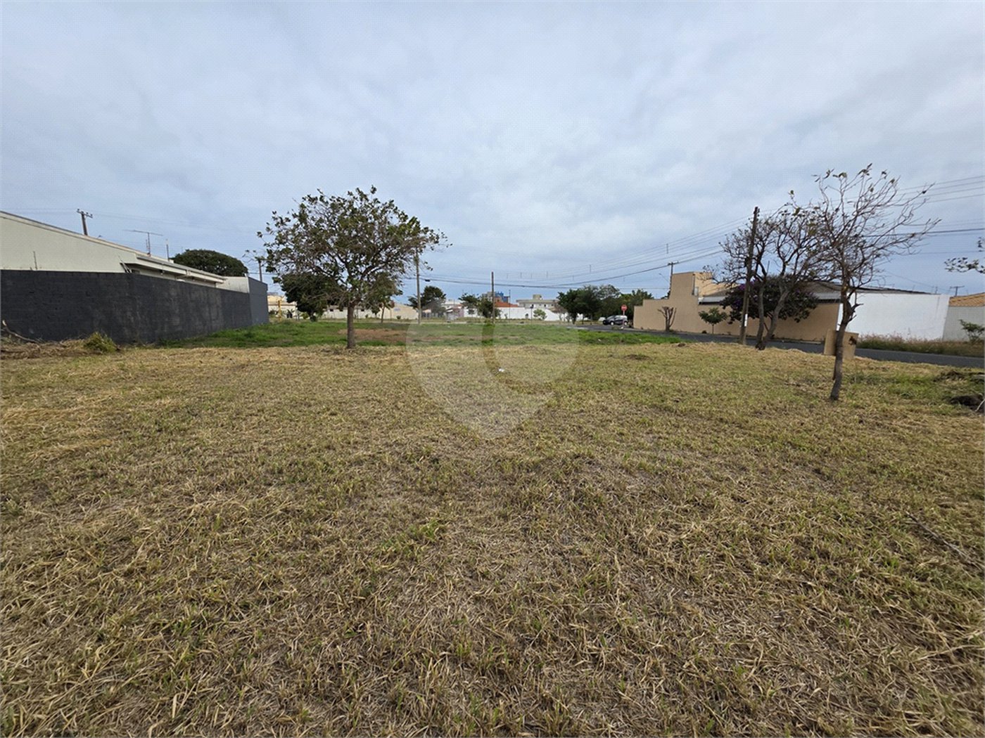 Terreno 12 X25, 300m² Jardim Decresci.