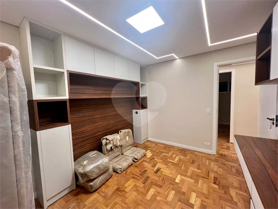 Apartamento à venda com 3 quartos, sendo 1 suíte, em Alto da Boa Vista, São Paulo, SP