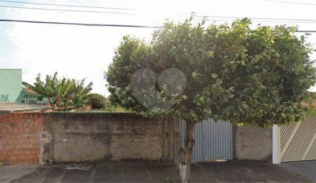 Terreno à venda em Jardim Tangará, São Carlos, SP
