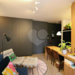 Apartamento à venda na Vila Nova Conceição, mobiliado pronto para morar com varanda e 1 vaga