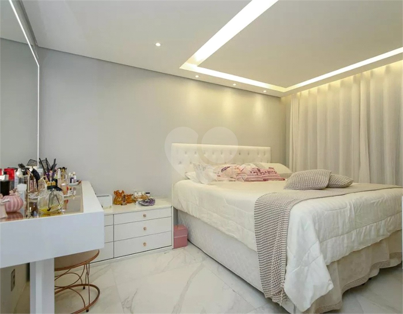 Apartamento reformado a venda no Alto da Boa Vista