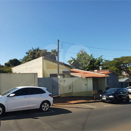 Casa térrea no Centro