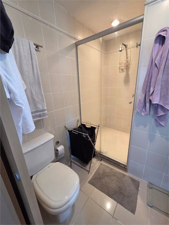 Cobertura à venda com 3 quartos, sendo 1 suíte,  em Cidade São Francisco, São Paulo, SP