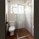 Casa para venda e locação no Campo Belo de 120M² com 3 dormitórios, 1 suíte e 3 vagas