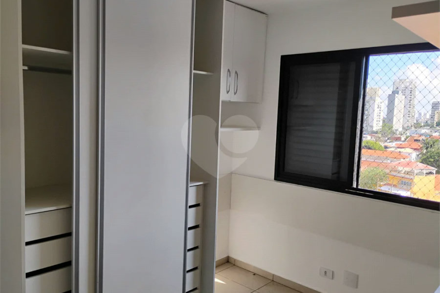 Vende-se apartamento na Vila Mascote