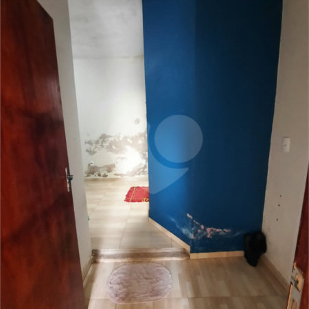 Casa Térrea com 2 dormitórios.
