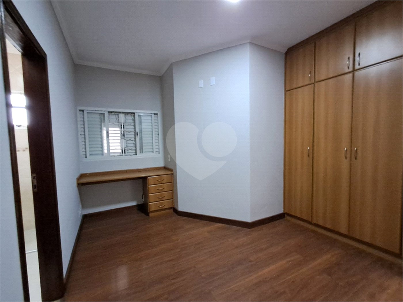 Casa à venda próxima ao SESC com 3 suites
