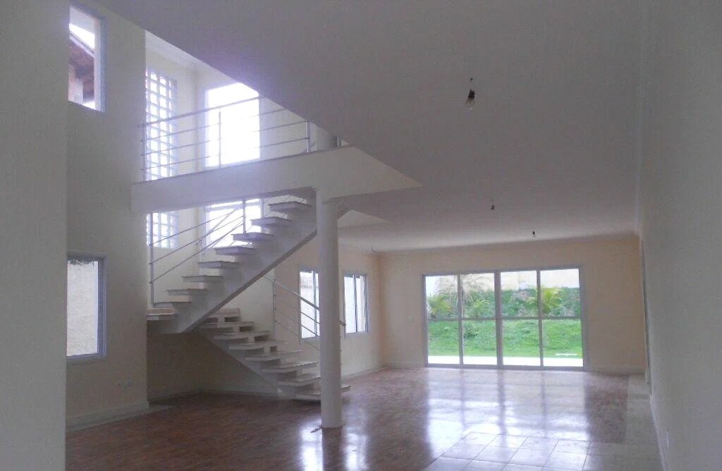 Casa à venda com 4 suítes em Chácara Remanso (caucaia do Alto), Cotia, SP