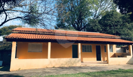 Casa à venda com 3 quartos no Centro, Ibaté, SP