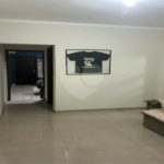 Casa Térrea 2 dormitórios 1 suíte.