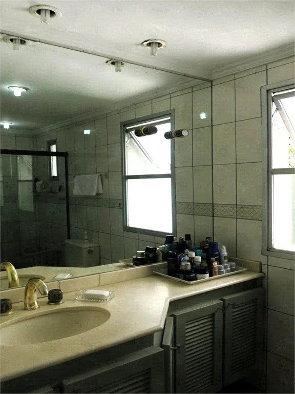 Apartamento à venda com 3 quartos, sendo 1 suíte,  em Jardim Sul, São Paulo, SP