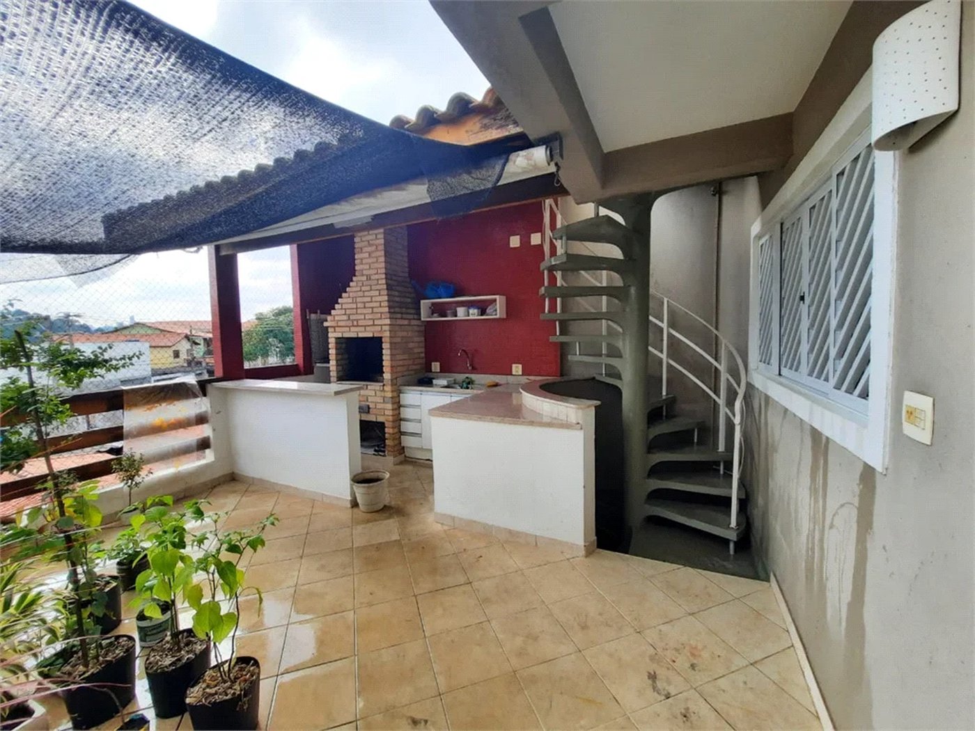Sobrado à venda com 3 quartos, sendo 1 suíte, em Jardim Ester, São Paulo, SP