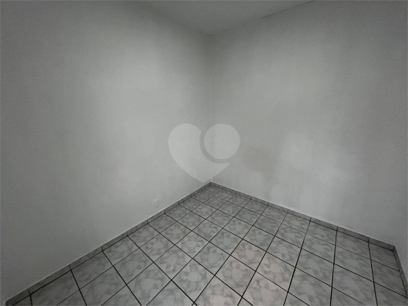 Apartamento Térreo à Venda – Condomínio Oscar Barros | Jardim Tangará