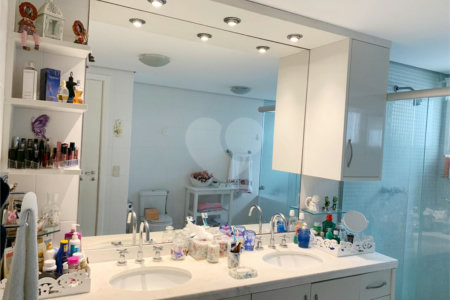 Apartamento à venda com 4 suítes em Alto da Boa Vista, São Paulo, SP
