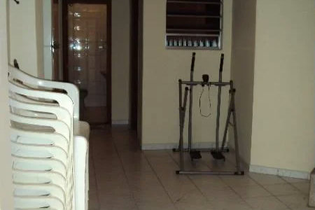 Sobrado à venda 400m² com 4 quartos, sendo 2 suítes, 6 vagas no Jardim Peri Peri próximo metrô Vila Sônia