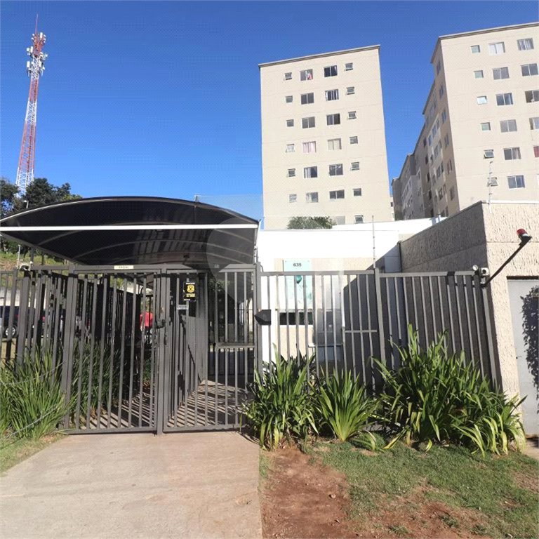 Apartamento a venda no Jaraguá.