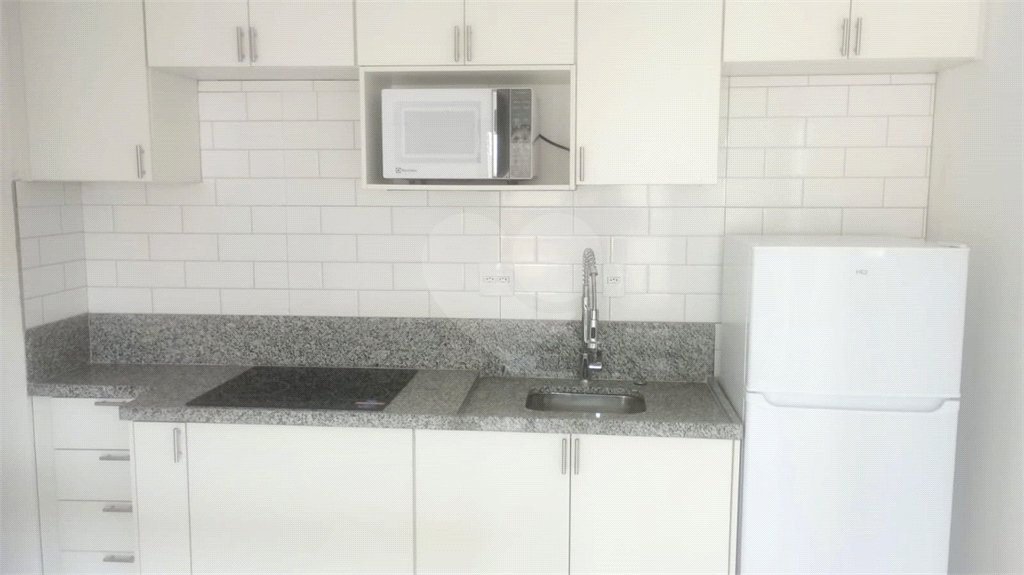 Excelente studio para morar ou investir com 33m na Vila Mariana