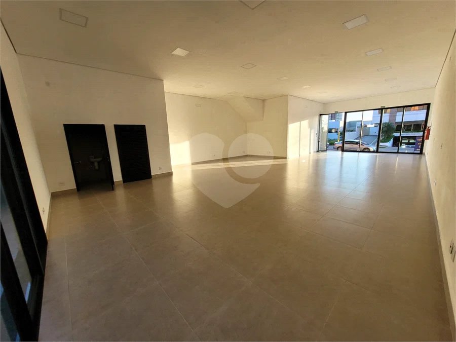 Sala Comercial de 96m2 para Locação Em frente à Prefeitura | Indaiatuba/SP