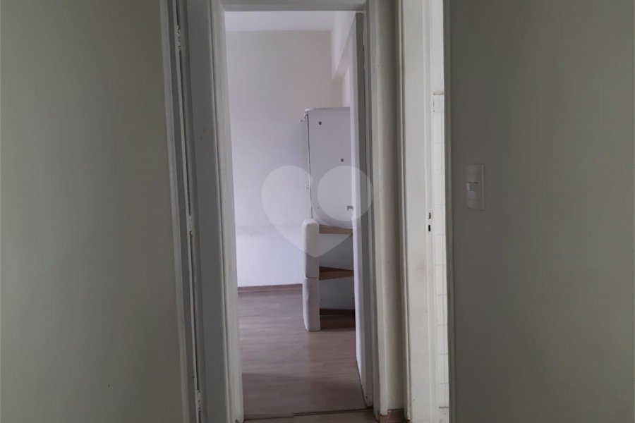 Apartamento de 87m² localizado na avenida principal do bairro de Santana, uma das regiões mais valorizadas da Zona Norte!