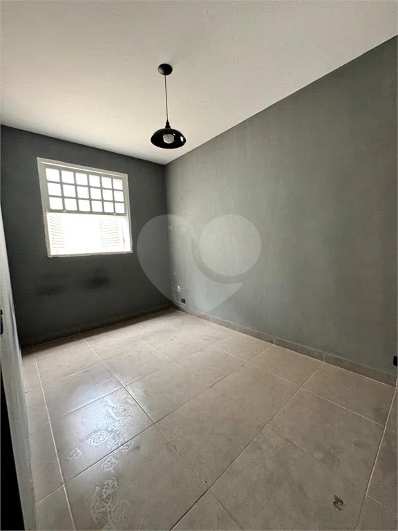 Sobrado Residencial e Comercial em Área Nobre de Piracicaba, para venda e locação.