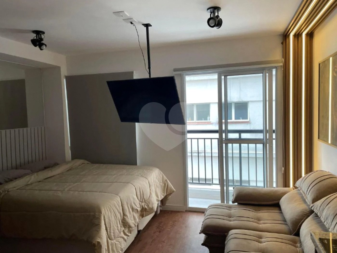 Apartamento com 26 m², 1 quarto, à venda na Bela Vista