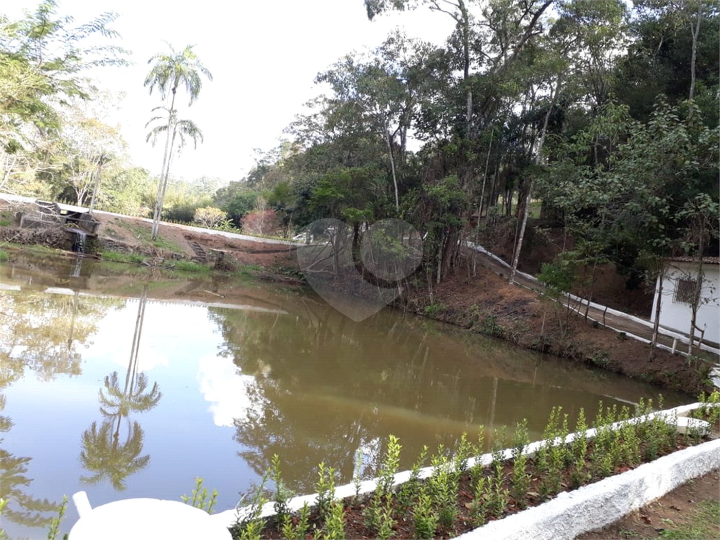 Sítio pronto para construção a venda em Atibaia