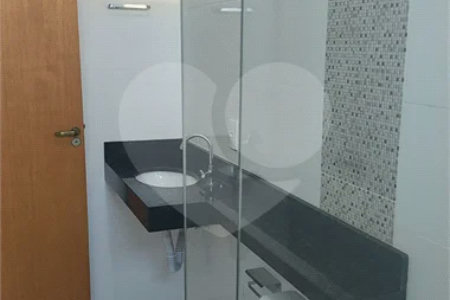 CASA VILA PRADO 02 Dormitórios