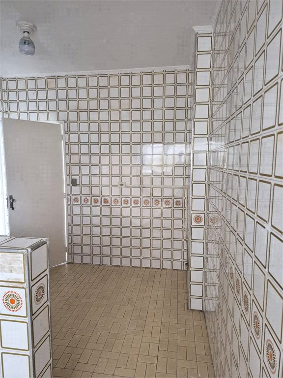 ÓTIMO APARTAMENTO 02 DORMITORIOS NA CERQUEIRA CÉSAR