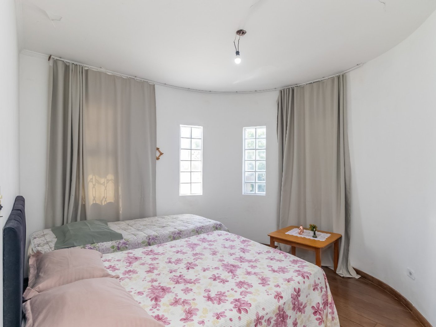 Sobrado para venda em Vila Indiana com 5 quartos, sendo 3 suítes, 500m²