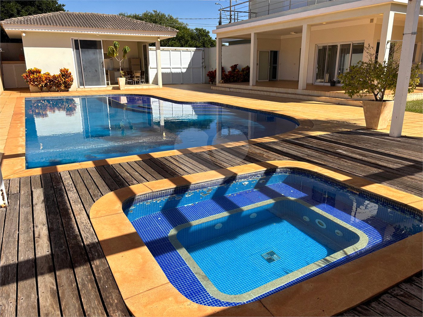 Casa á venda condomínio Damha I