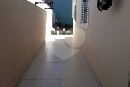 SOBRADO RESIDENCIAL EM EXCELENTE LOCALIZAÇÃO