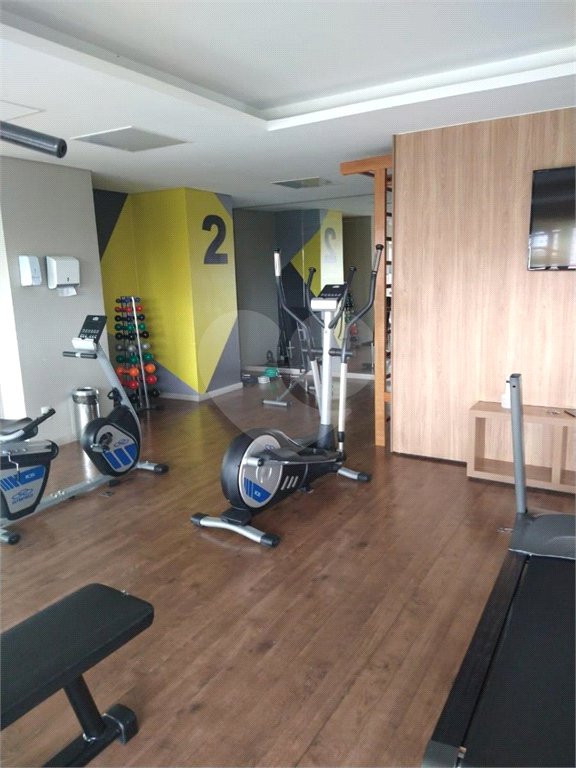 Condominio Clube apto 02 dormitórios(reversível para 03, sendo 01 suíte com 1 vaga.