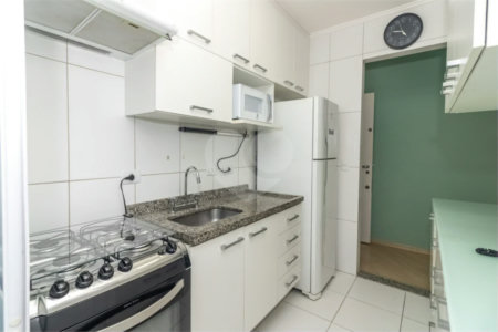 **Apartamento na Saúde 61m² | 2 dormitórios | 1 suíte | 2 vagas | depósito privativo**