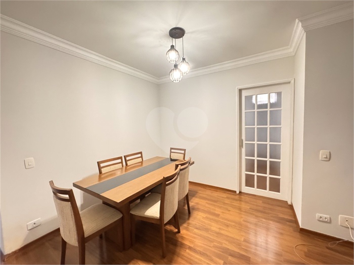 Apartamento Moema – 3 Dormitórios - Ar Condicionado - 80 mts², 2 Vagas