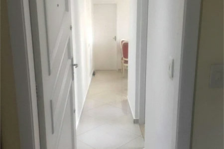Apartamento à venda com 2 quartos e 1 vaga no Morumbi