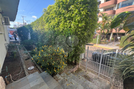 Casa com 4 quartos próxima á Santa Casa