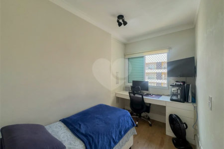 Apartamento à enda no Jd. Anália Franco