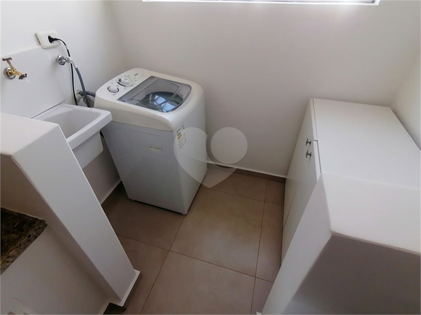 APARTAMENTO ACLIMAÇÃO 1 QUARTO/COZINHA/SALA, 55m2, 1 GARAGEM
