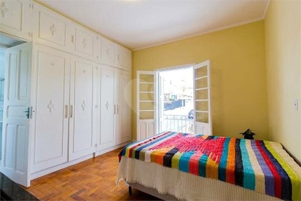 Condomínio com 12 studios , 310m² de área , à venda no bairro do Cambucí.